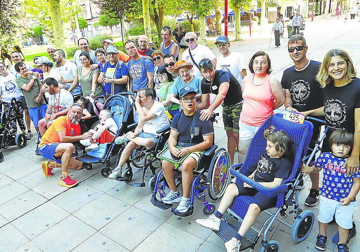 En la última vuelta se unieron todas las familias que se dieron cita en Miranda para visibilizar la situación y pedir que se investigue.