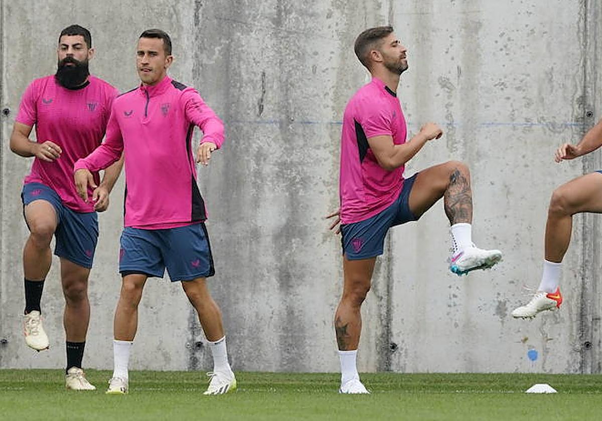 Berenguer y Yeray son dos de los jugadores que se han quedado en Bilbao y no viajan a Glasgow