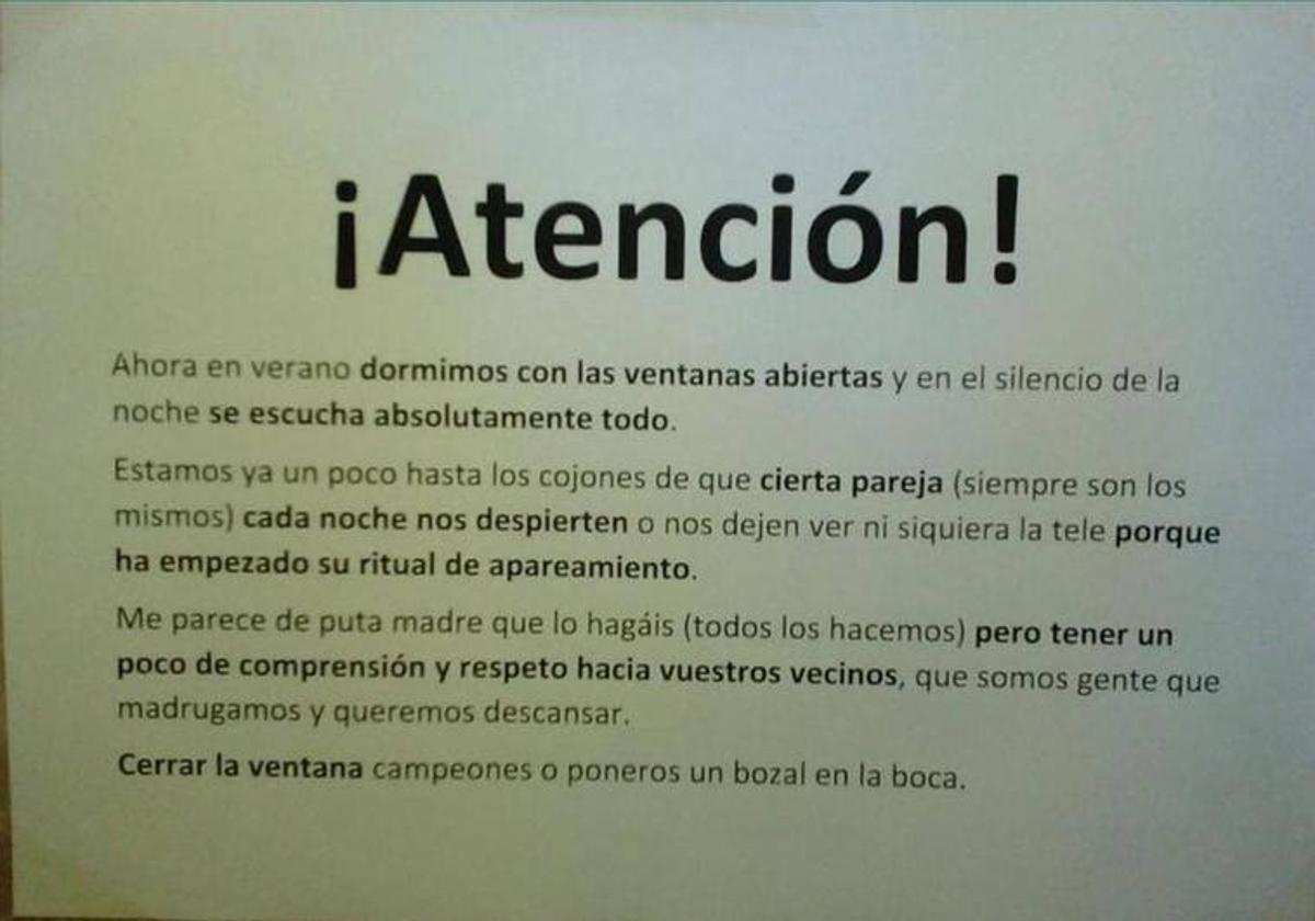 Los vecinos de una pareja le piden que cierre la ventana para no escuchar su «ritual de apareamiento»