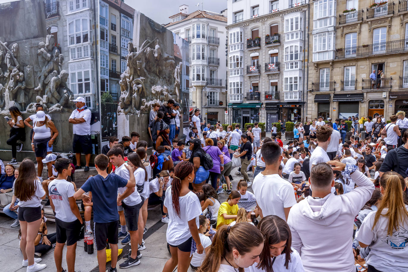 Las mejores fotos del Chupinazo y la Bajada de Celedón