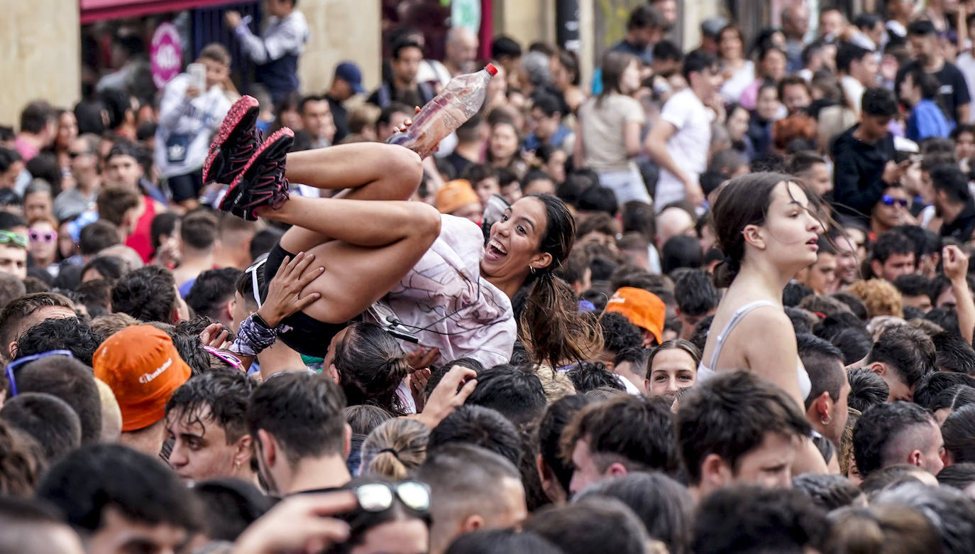 Las mejores fotos del Chupinazo y la Bajada de Celedón