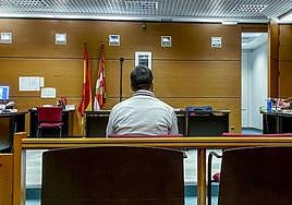 El ahora procesado por un segundo caso de maltrato machista, durante el juicio que perdió hace 40 días.