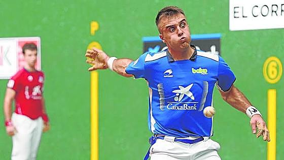 Peña II y Albisu completan la faena en Vitoria