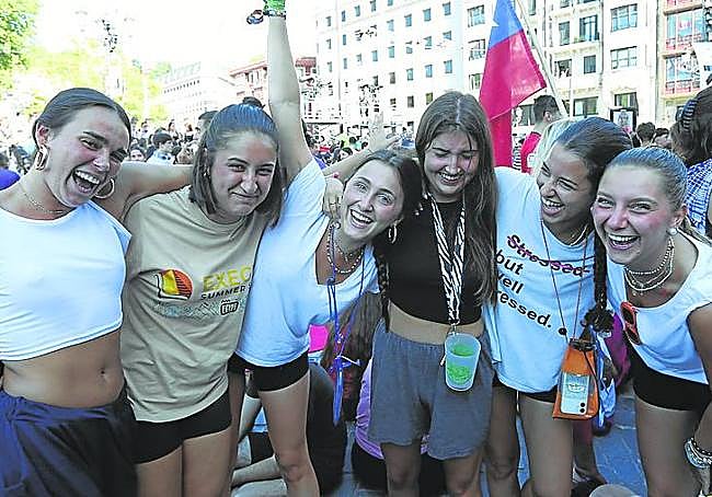 Iraide García, Lucía López, Verónica Díaz, Ixeia Masgrau, Sandra Ortíz, Marta Villarroya