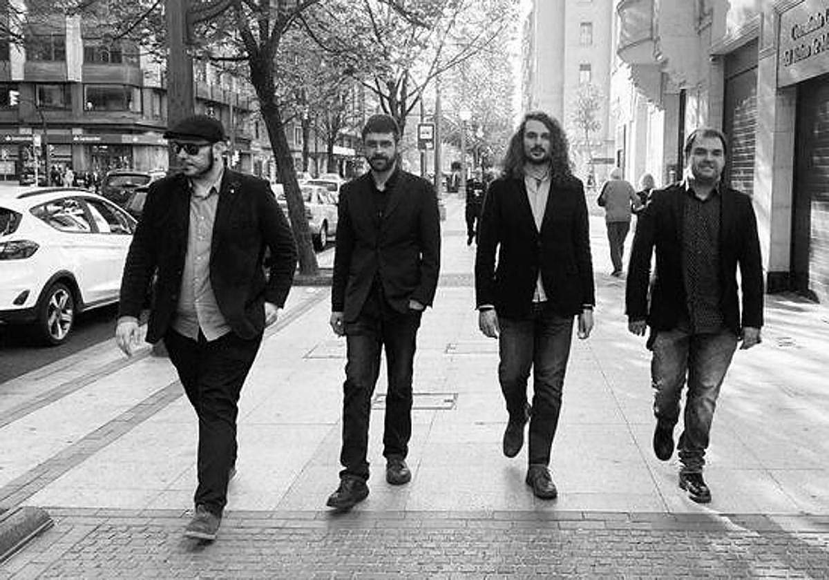 Núñez (piano), Salegi (saxo), Olabarri (batería) y Amigo (bajo), componentes de Xahu.