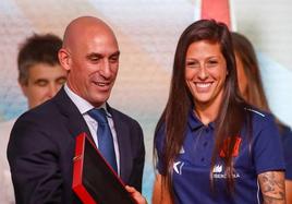 Alexia y Rubiales, tras la final del Mundial.