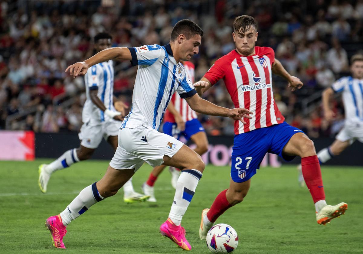 Karrikaburu, en un partido de pretemporada contra el Atlético de Madrid.