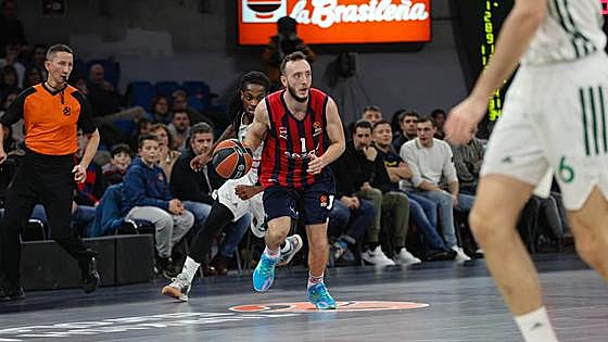 Max Heidegger obtiene un contrato con los Chicago Bulls