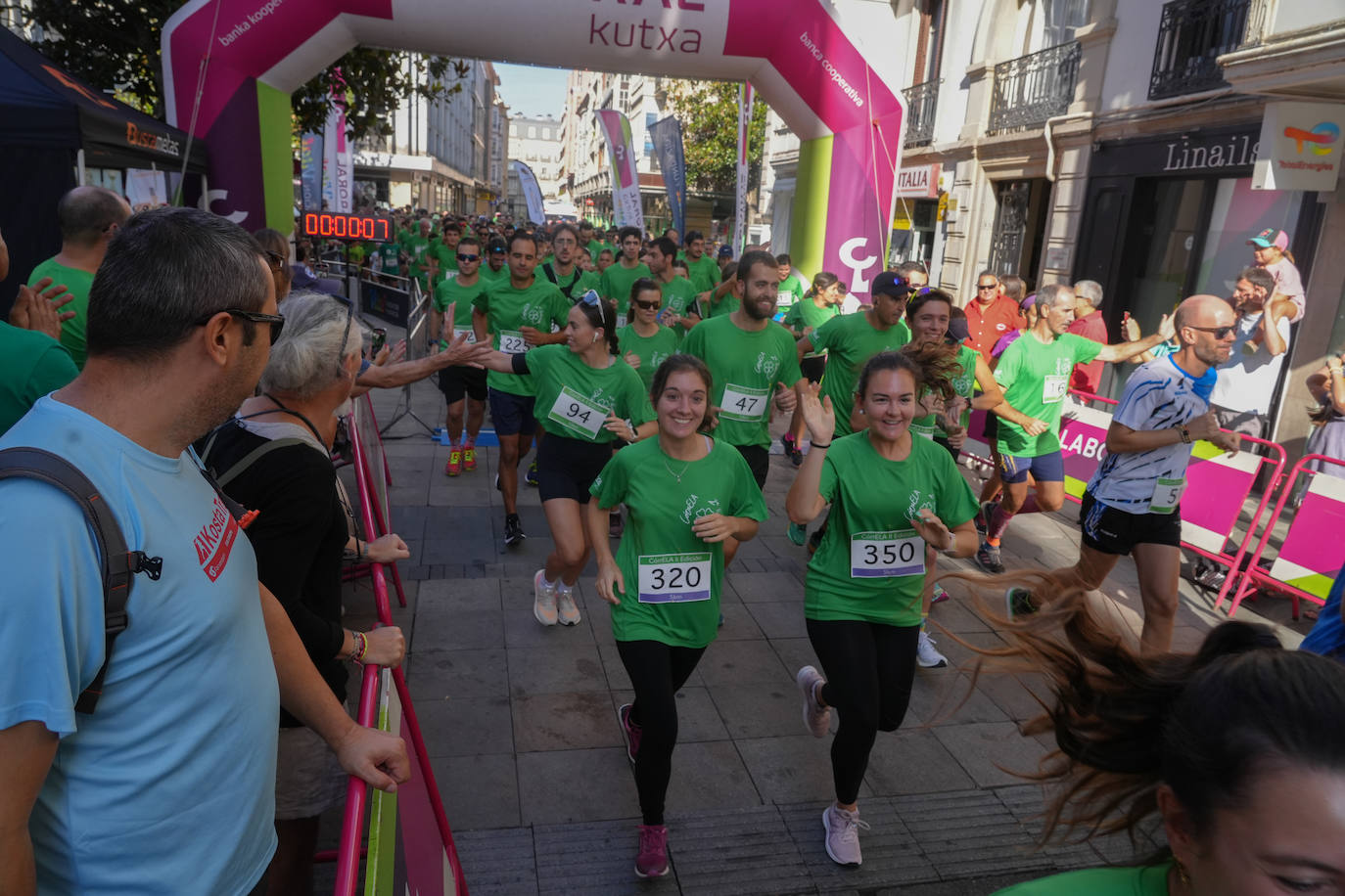 La carrera CórrELA de Vitoria en imágenes
