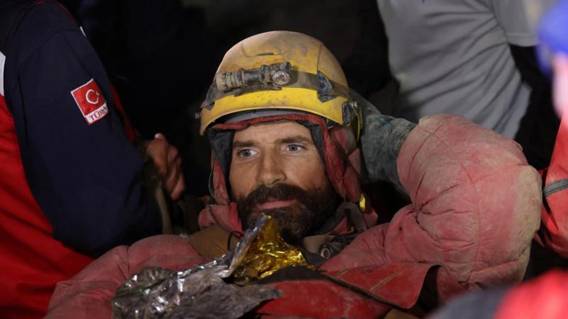 American speleologist rescued after nine days in a cave in Türkiye