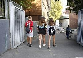 El PP pide duplicar las ayudas en los gastos de educación.