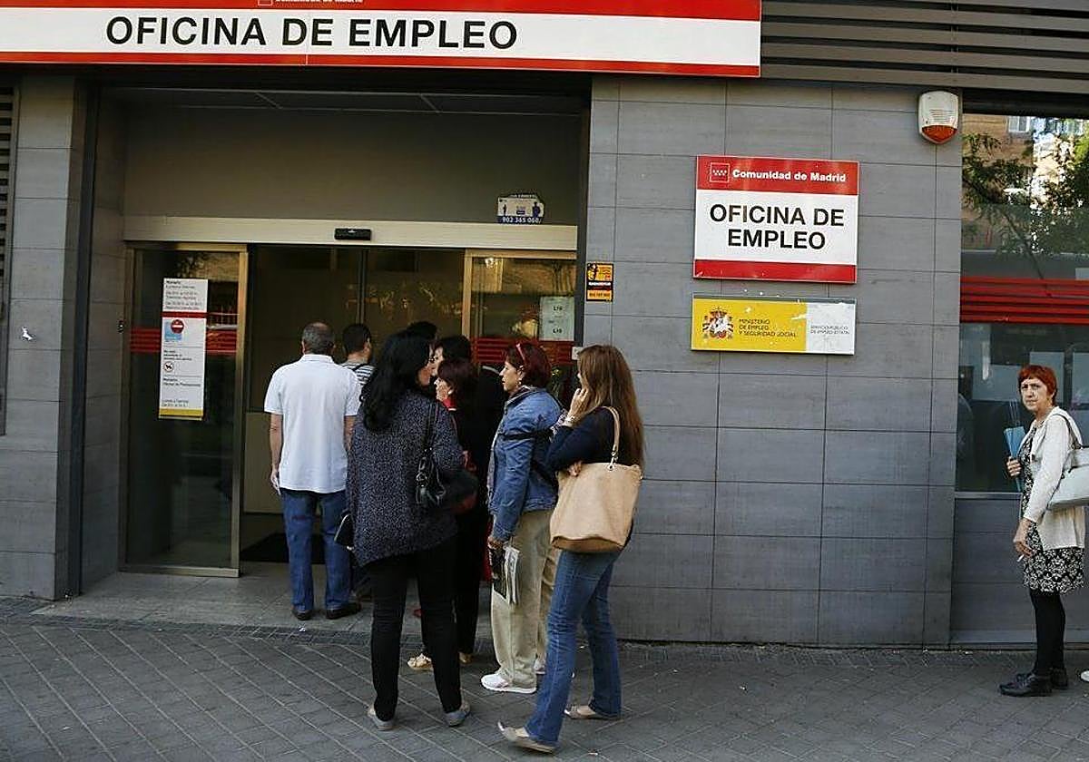 Las ayudas que también puedes cobrar mientras recibes el paro