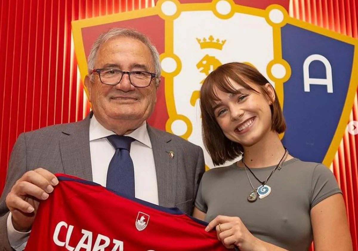 La contundente respuesta de la actriz Clara Galle ante las críticas por no  llevar sujetador en el estadio de Osasuna | El Correo