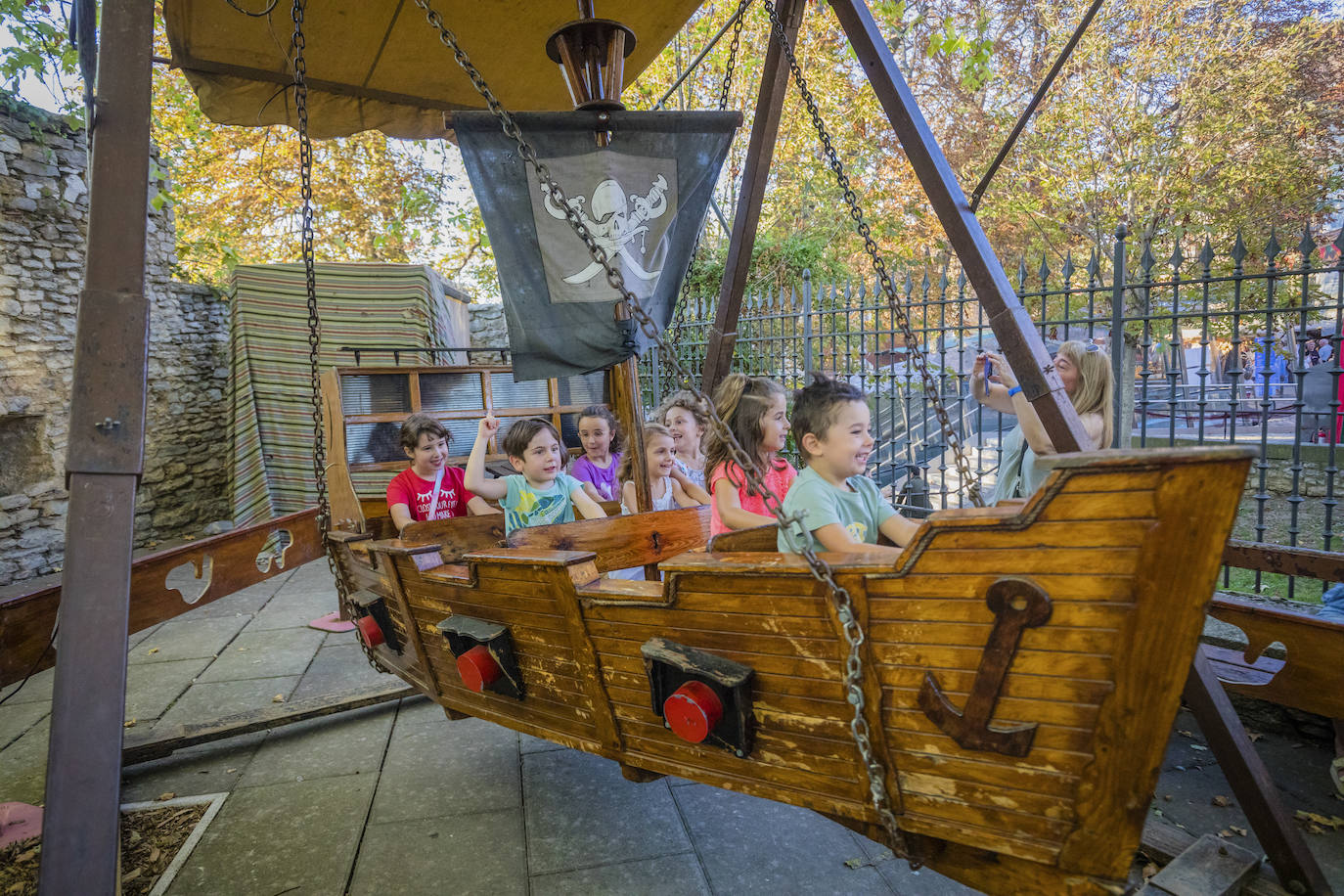 Arranca el Mercado Medieval de Vitoria