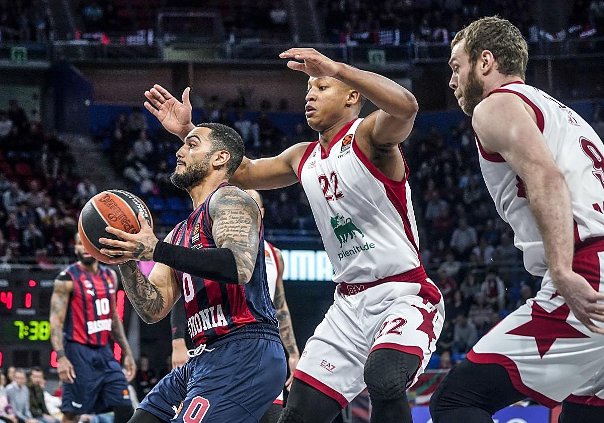 Triunfo cómodo del Baskonia que avanza hacia el 'play in' de la Euroliga