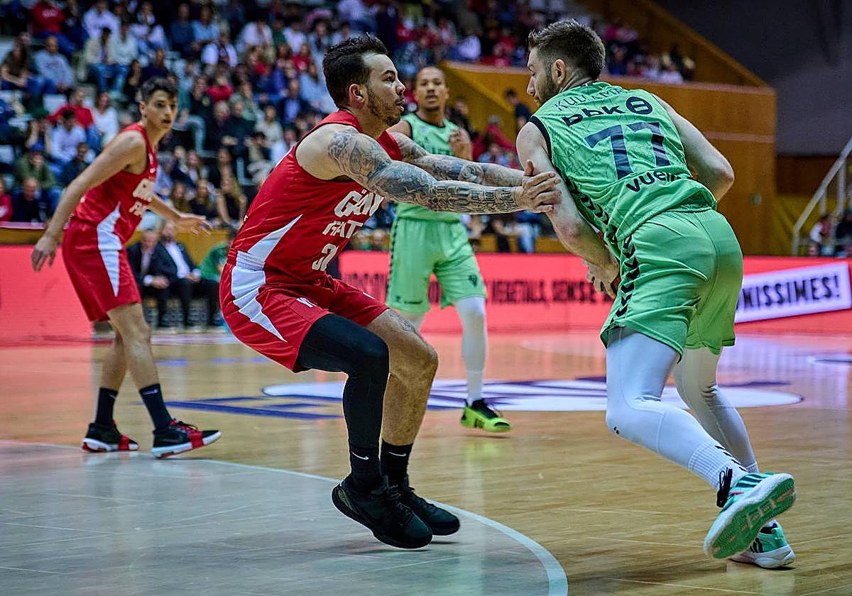 El Bilbao Basket naufraga en Girona