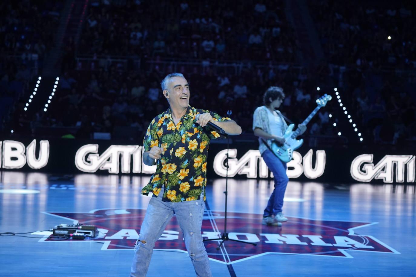 La actuación estelar de Gatibu puso el cierre a otra noche para el recuerdo de los aficionados baskonistas.