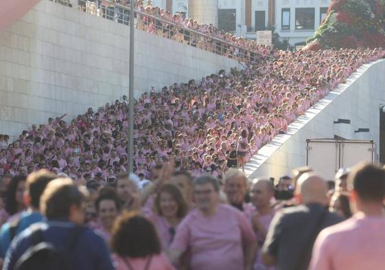 10.000 personas han participado en la marcha