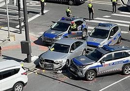 Una persecución en Txurdinaga se salda con tres heridos evacuados al hospital
