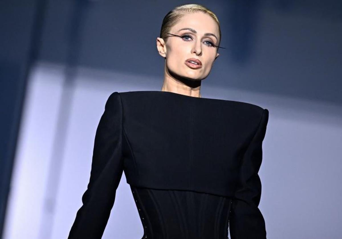 Hilton, en el desfile de Mugler en París hace una semana.