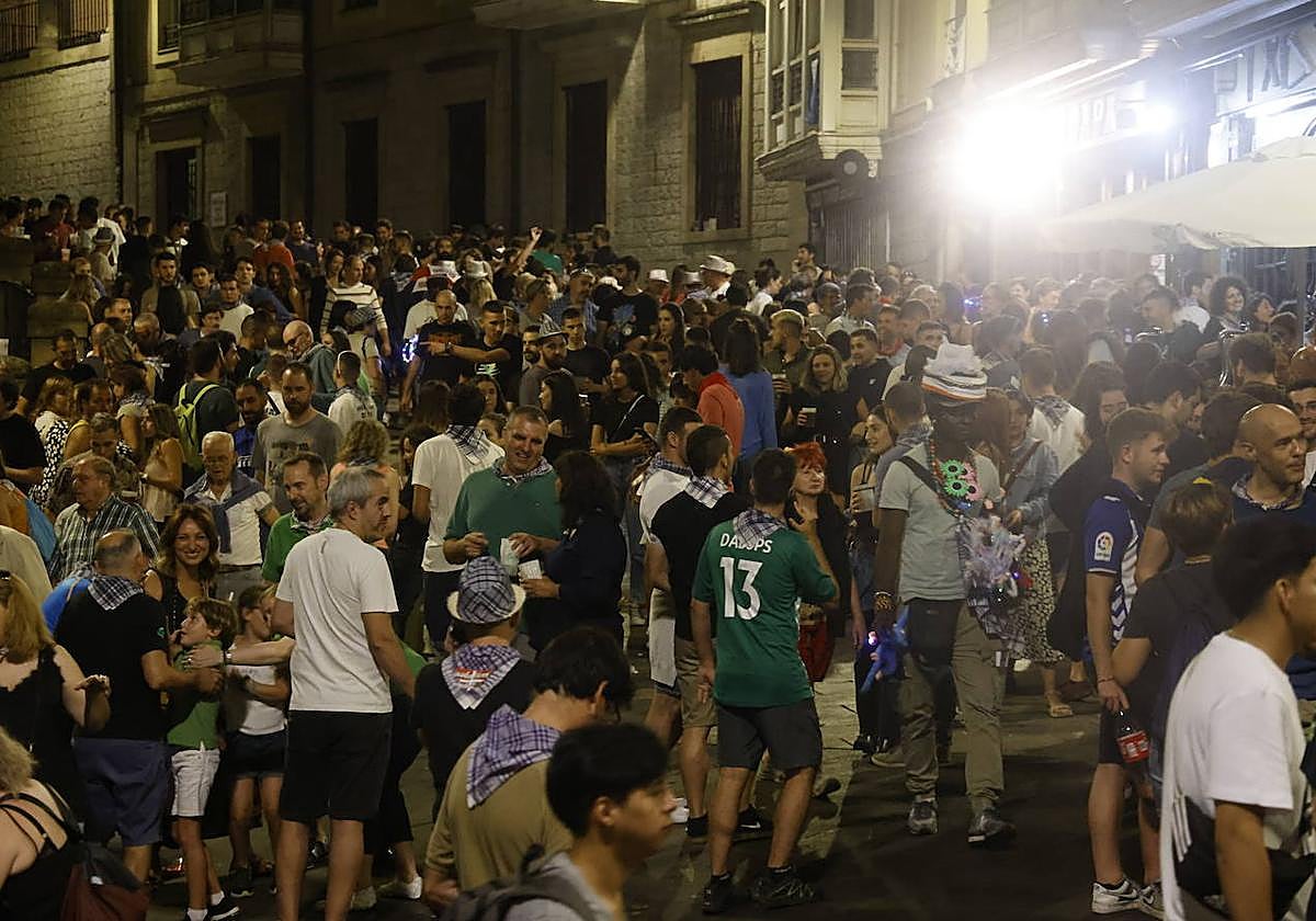 El Casco Viejo de Vitoria es el barrio más afectado por el ocio nocturno y la nueva ordenanza del ruido.