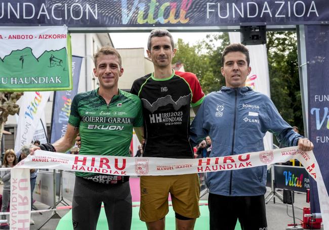 Los tres primeros en la meta.
