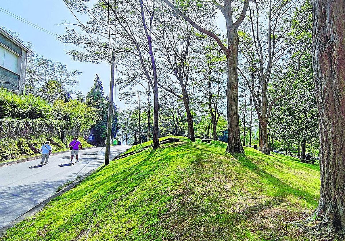 Imagen de una de las zonas de Artxanda donde está previsto instalar un parking.