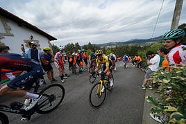 Milan Vader, durante una carrera en Euskadi.