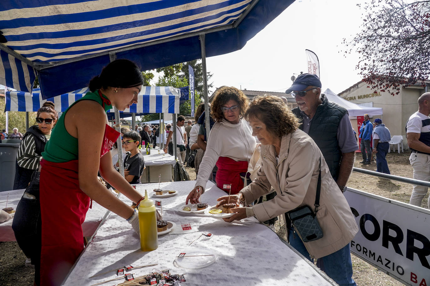 La Feria de la Patata de Valdegovía, en imágenes