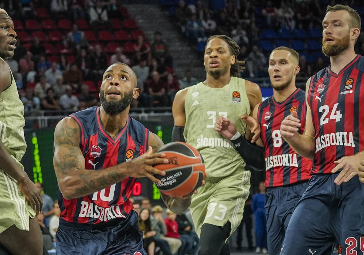 El 1 a 1 del Baskonia. El mejor, Sedekerskis. Y tú, ¿a quién votas?