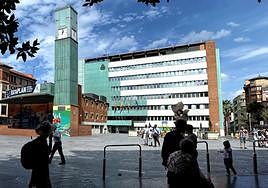 Barakaldo elabora un plan para dar trabajo a un centenar de desempleados