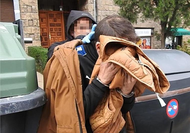 Uno de los cuatro detenidos este martes en la operación de la Ertzaintza.