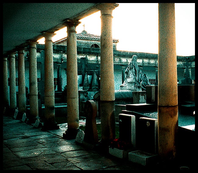 Claustro del cementerio de Abadiño