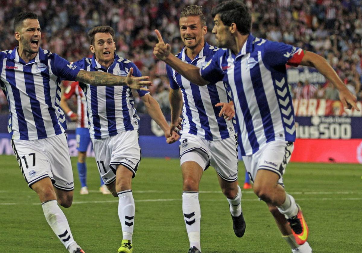 Manu García celebra su histórico gol de 2016.