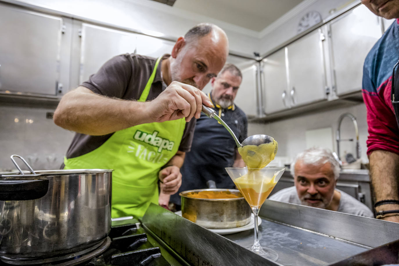 La cena en la sociedad gastronómica Ametza, en imágenes