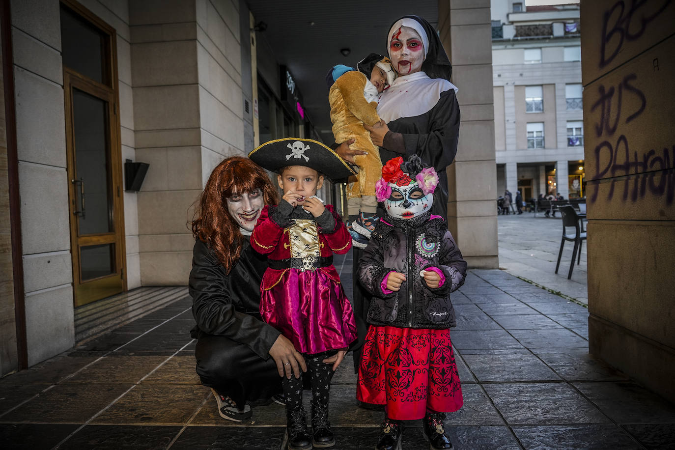 Vitoria se entrega a la noche de Halloween