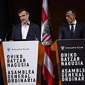Uriarte da por primera vez protagonismo público en una asamblea al director general del Athletic