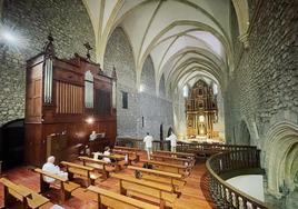 Imagen del órgano centenario de la iglesia conventual de San Francisco de Bermeo.