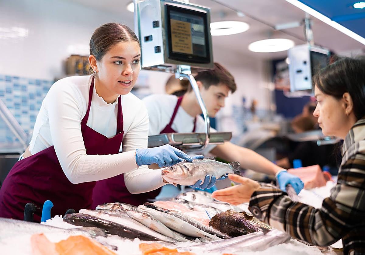 Ekimen berriaren bitartez, hizkuntza praktika berritzaileak sustatuko dira eta 'Euskaraz Barra Barra' marka bateratua zabalduko da.