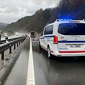 Fallece al chocar un turismo y un camión en Irún