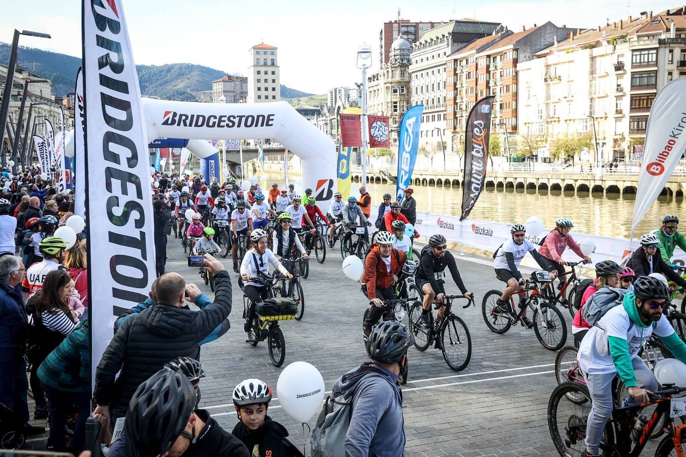 Bicicletada Bridgestone en Bilbao