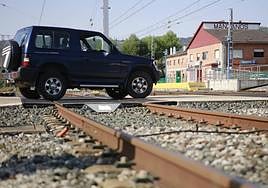 El paso a nivel de Manzanos.