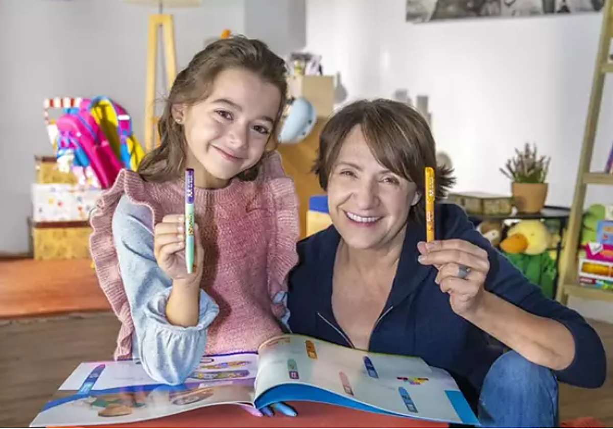 La vizcaína Sofía Otero, protagonista del vídeo promocional de la campaña solidaria &#039;Un juguete, una ilusión&#039;