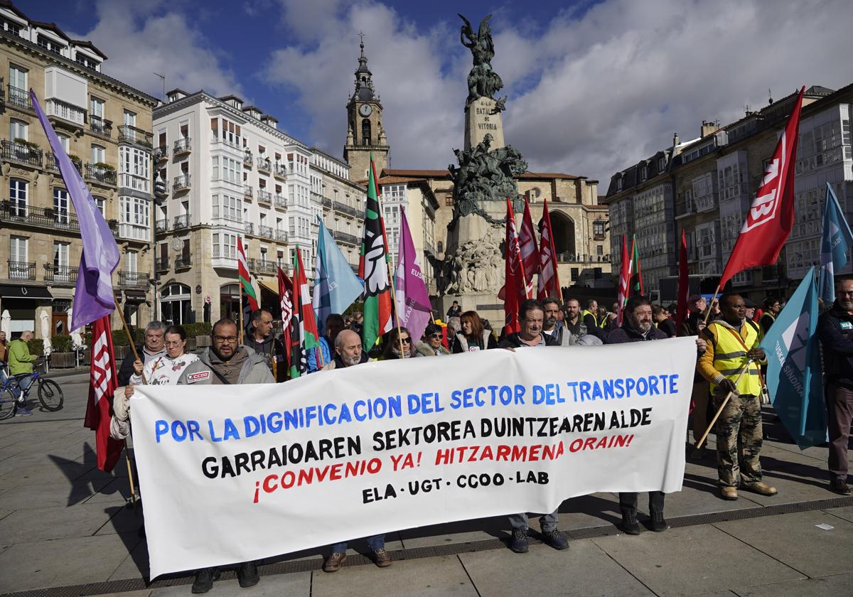 Concentración de los trabajadores del sector del transporte de mercancías.