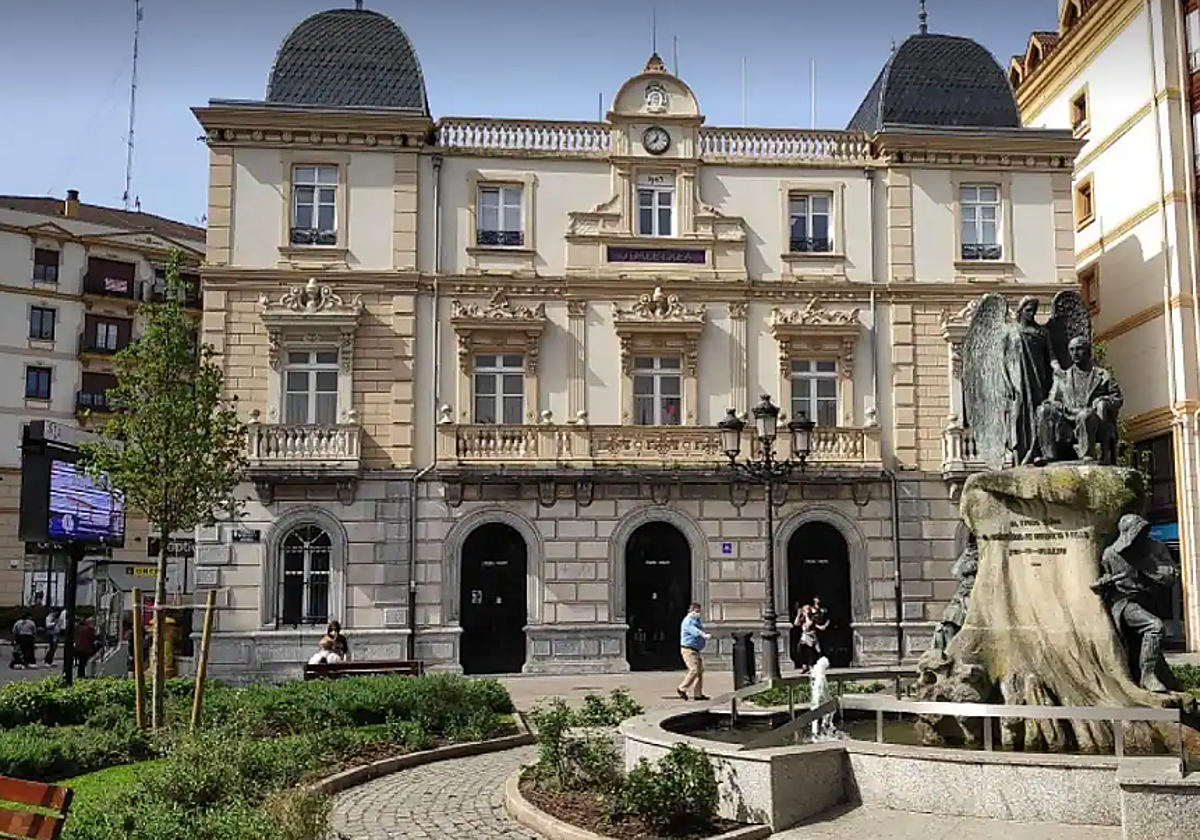 Entre los perfiles demandados se encuentran técnicos en informática e historia, en marketing y comunicación online, oficiales de albañilería, carpintería y electricista.