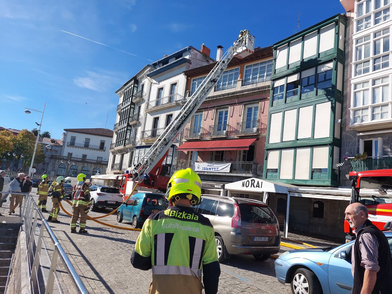 Casco de bomberos Bizkaia España