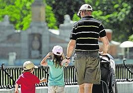 Primera indemnización a un pensionista por obligarle a pleitear por el plus de maternidad