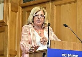 Consuelo Ordóñez, presidenta de Covite, en la entrega del premio del colectivo el pasado mes de octubre en San Sebastián.