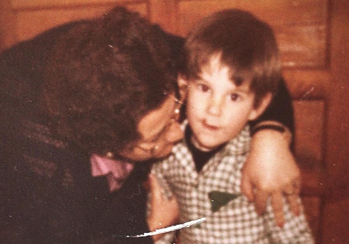 Dani Rovira se despide de su abuela fallecida con una emotiva carta