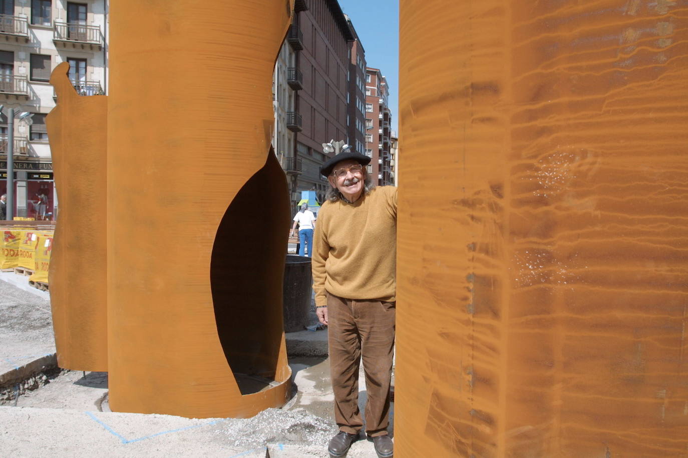 Fue el autor de la escultura que evoca los Altos Hornos en Barakaldo